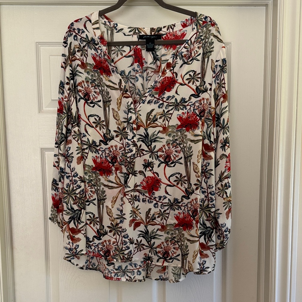 Faith & Zoe Red Floral Blouse